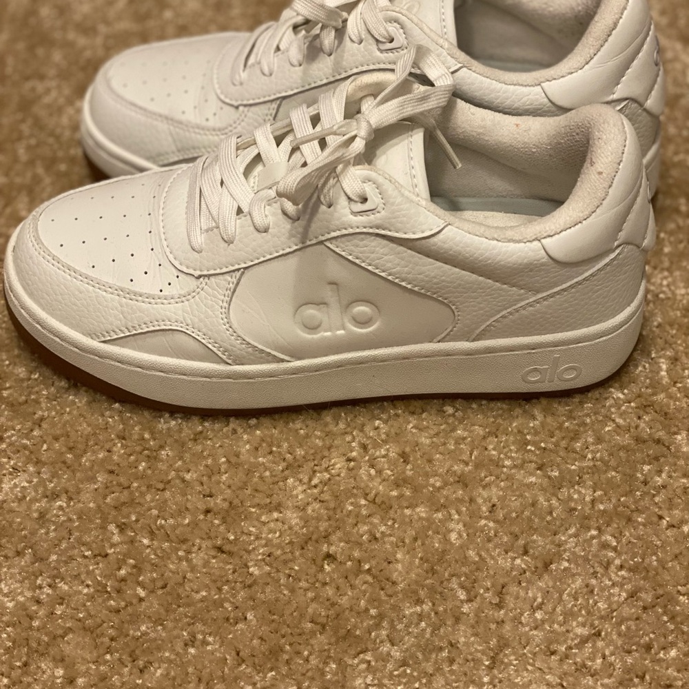 ALO Yoga white Sneakers